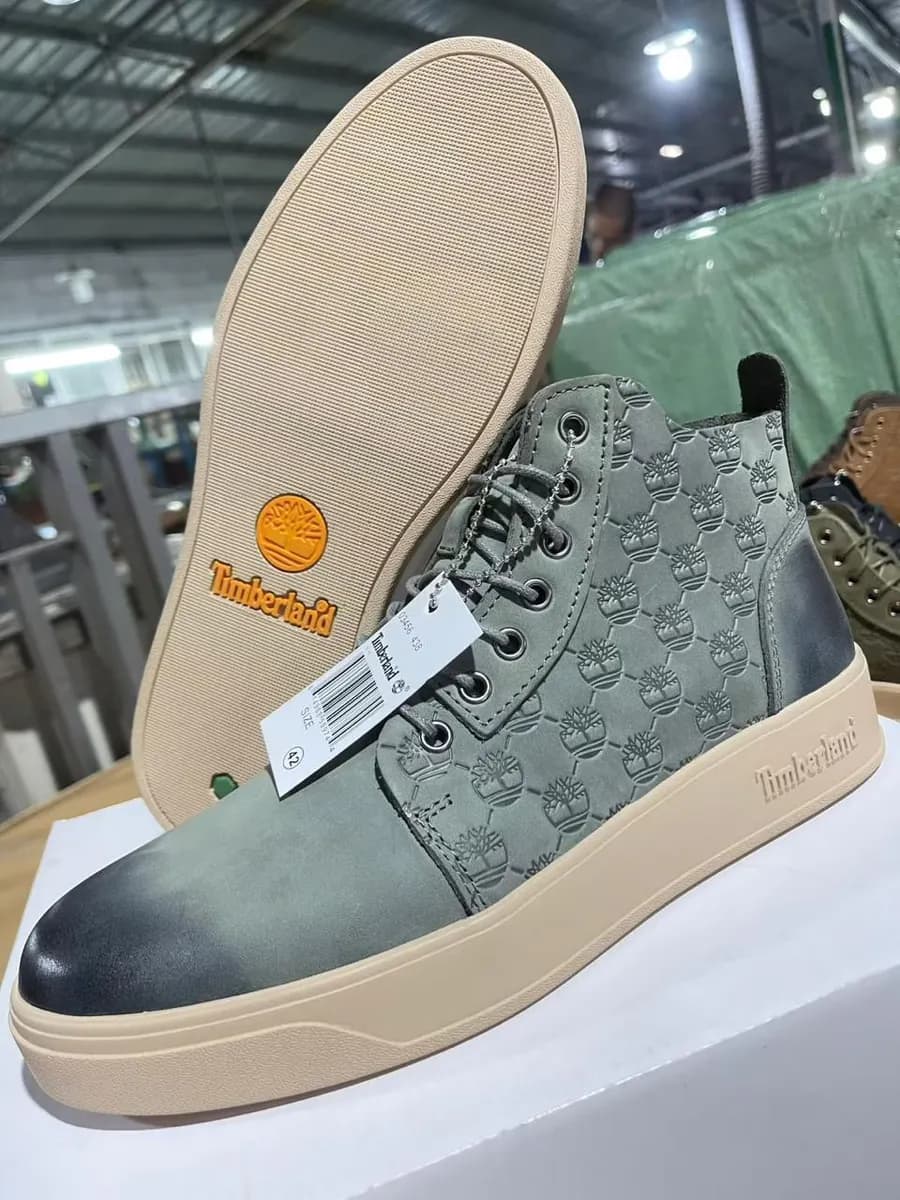 Timberland Sneaker in Green - side view