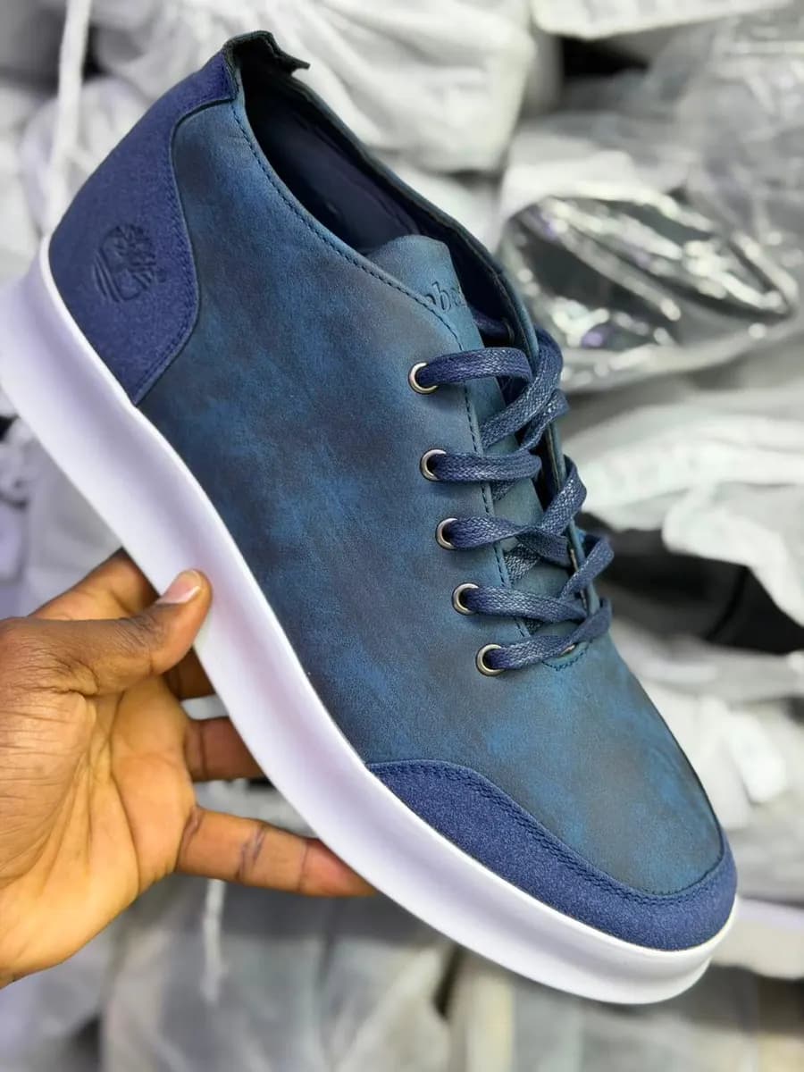 Timberland Sneaker in Blue - side view