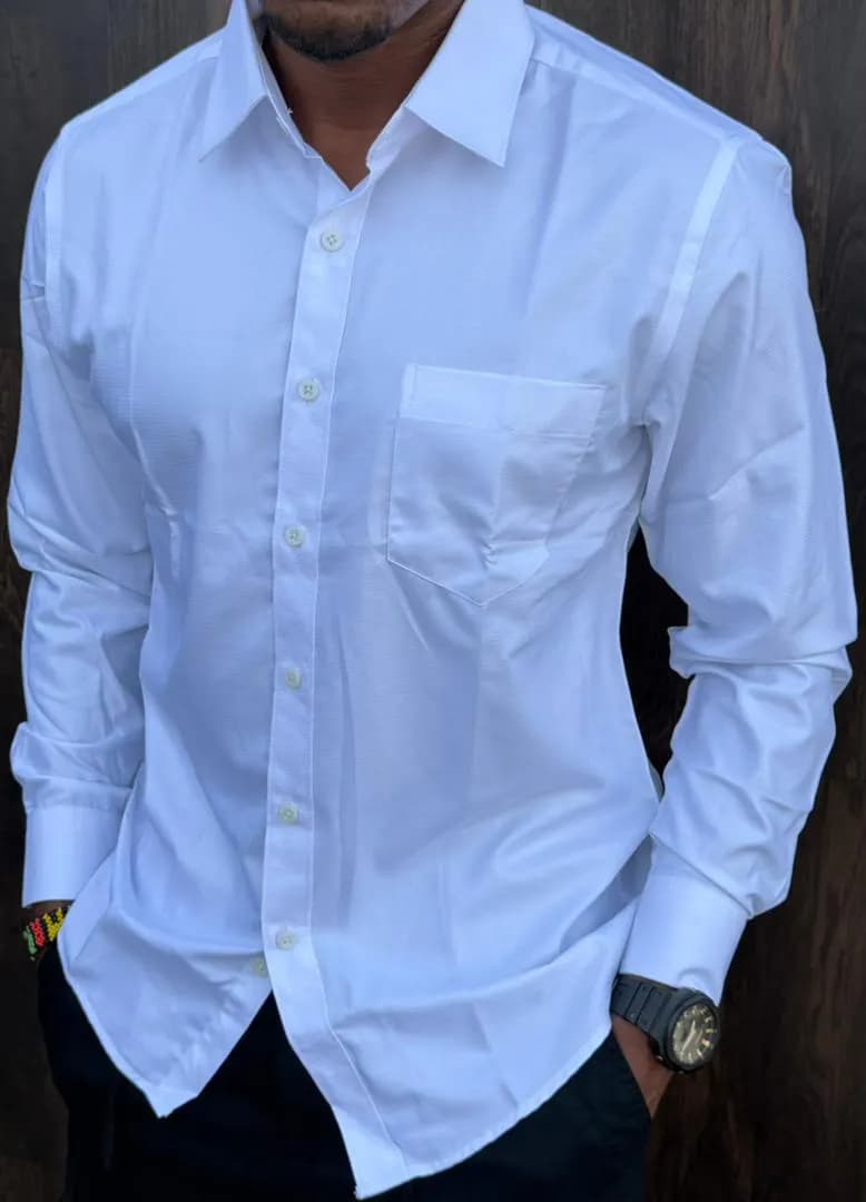 Long-Sleeve Shirt in White 3 - side view