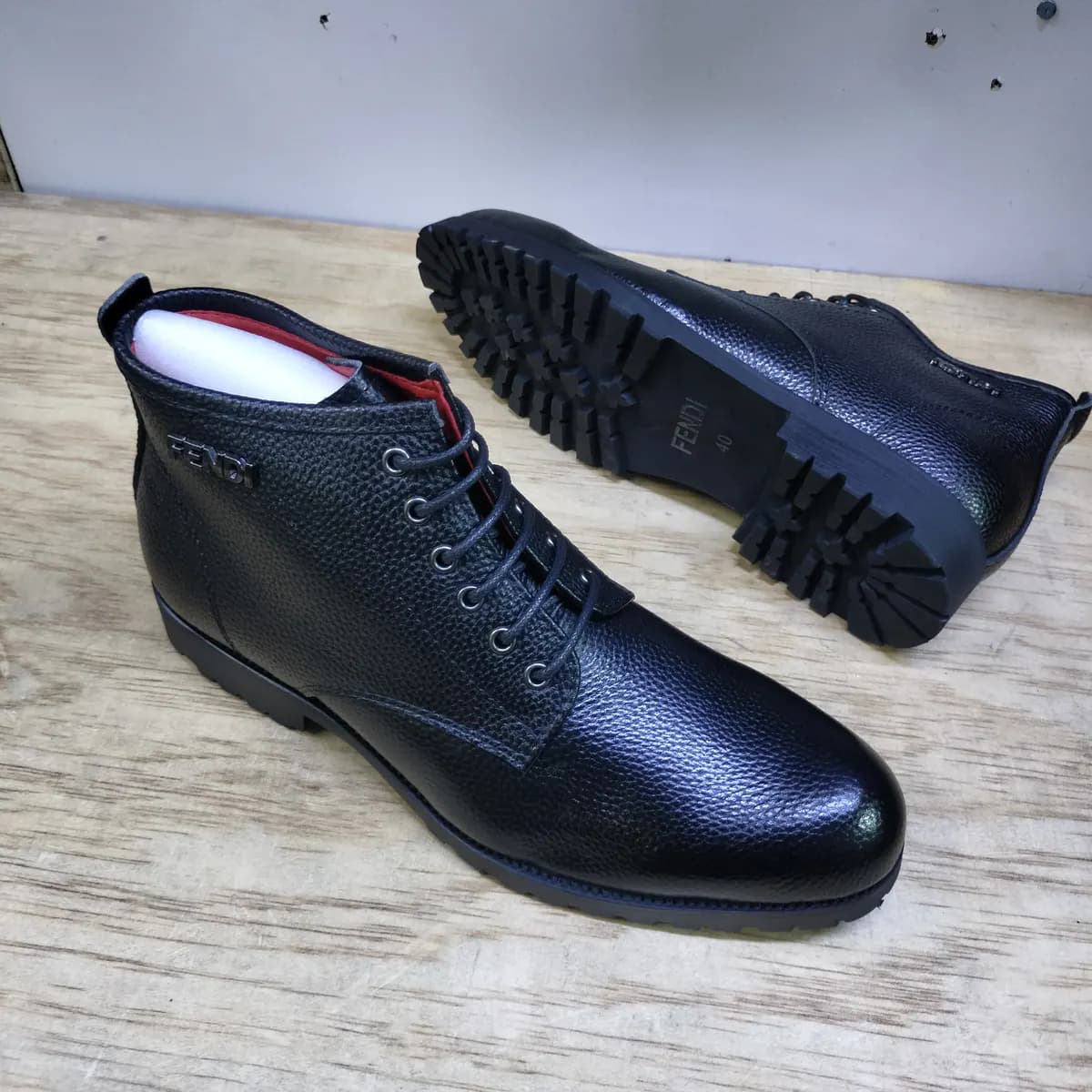Chukka Boot in Black