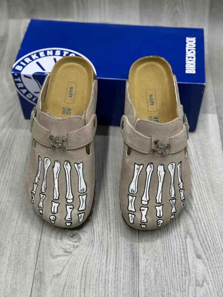 Buckle Sandal in Beige - side view