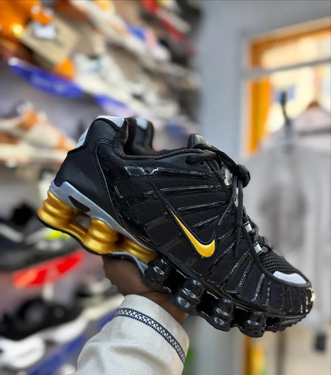 Nike Sneaker in Black - side view