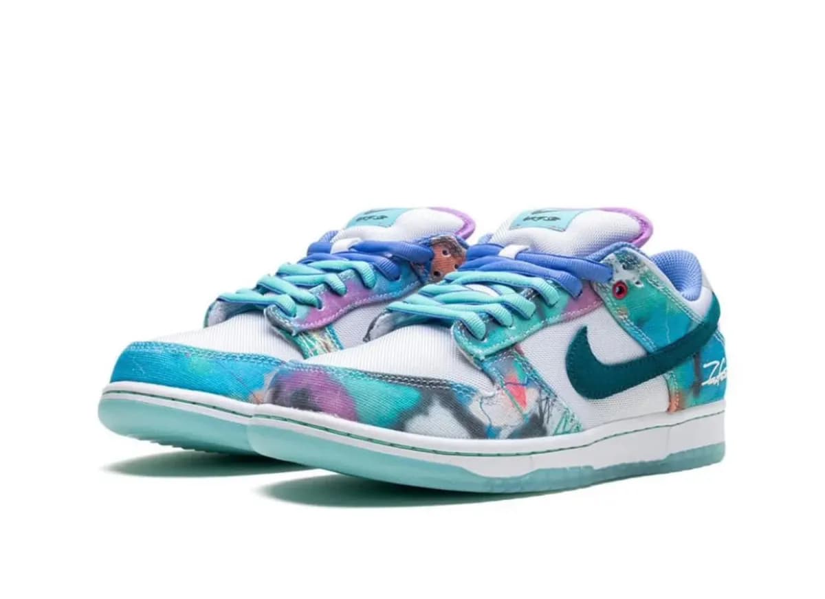 Nike Dunk Low in White 2 - side view