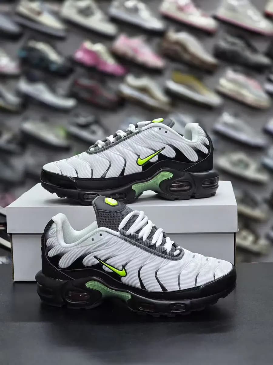 Nike Sneaker in White - side view