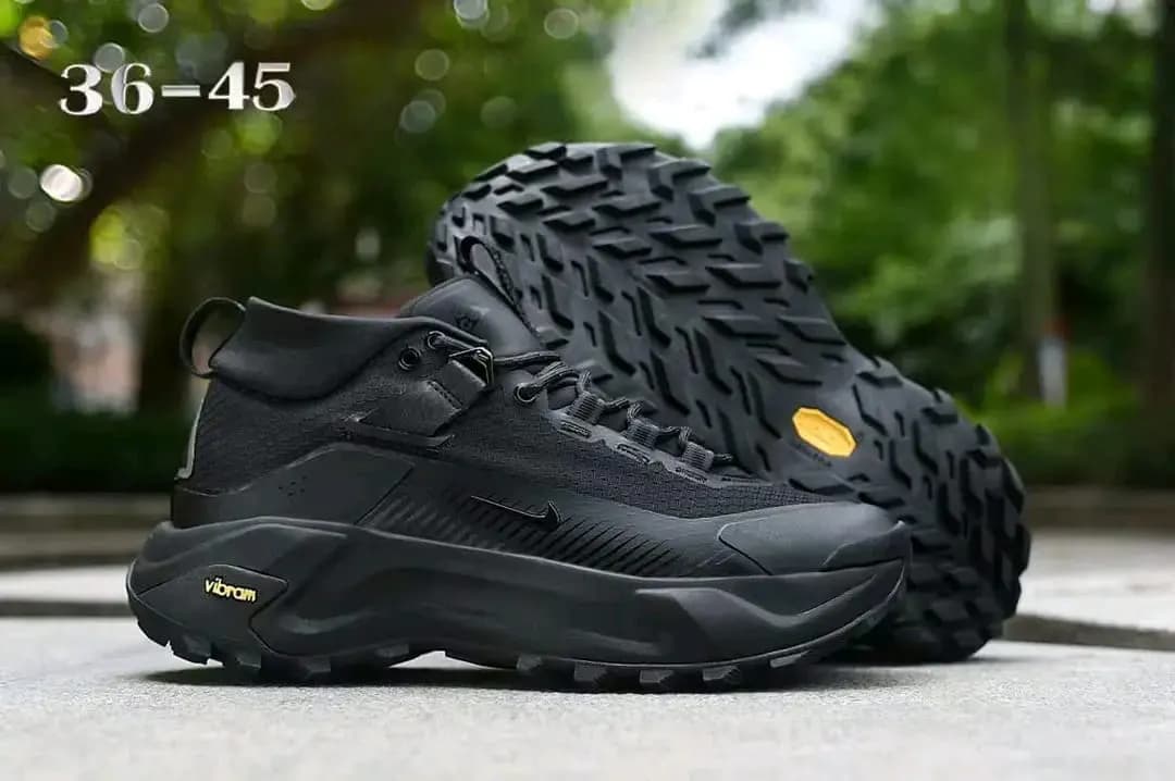 Nike Sneaker in Black 5 - side view