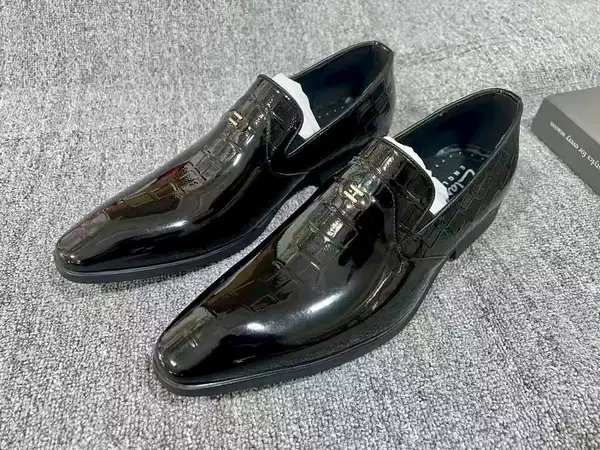 Clarks 