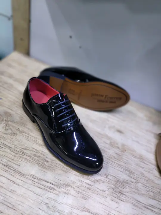 Official Shoe