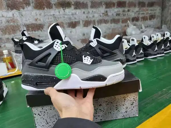 Jordan (J4)