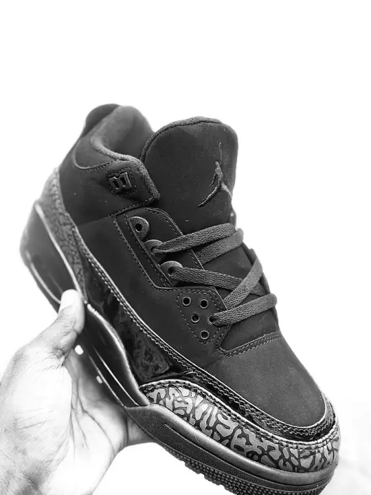 Jordan 3 Retro Black Cat