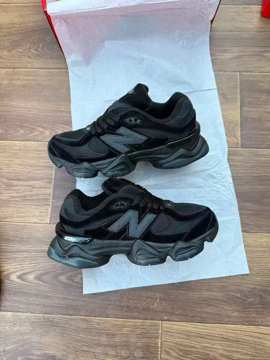 New Balance 9060 Triple Black Sneakers