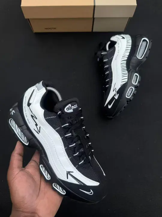 Nike Air Max 95 Black White Sneakers