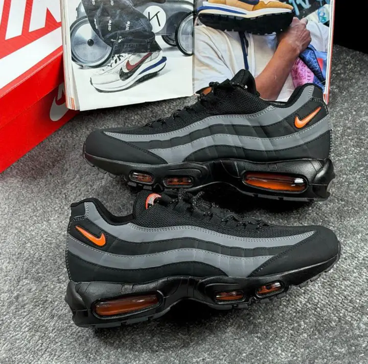 Nike Air Max 95 Black Orange