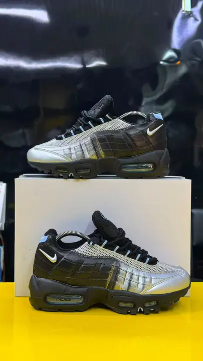 Nike Air Max 95 Black Silver Sneakers