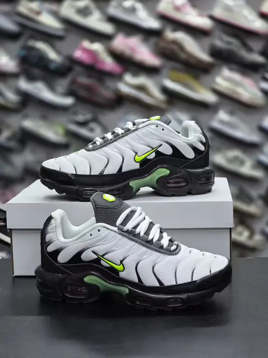 Nike Air Max Plus White Lime